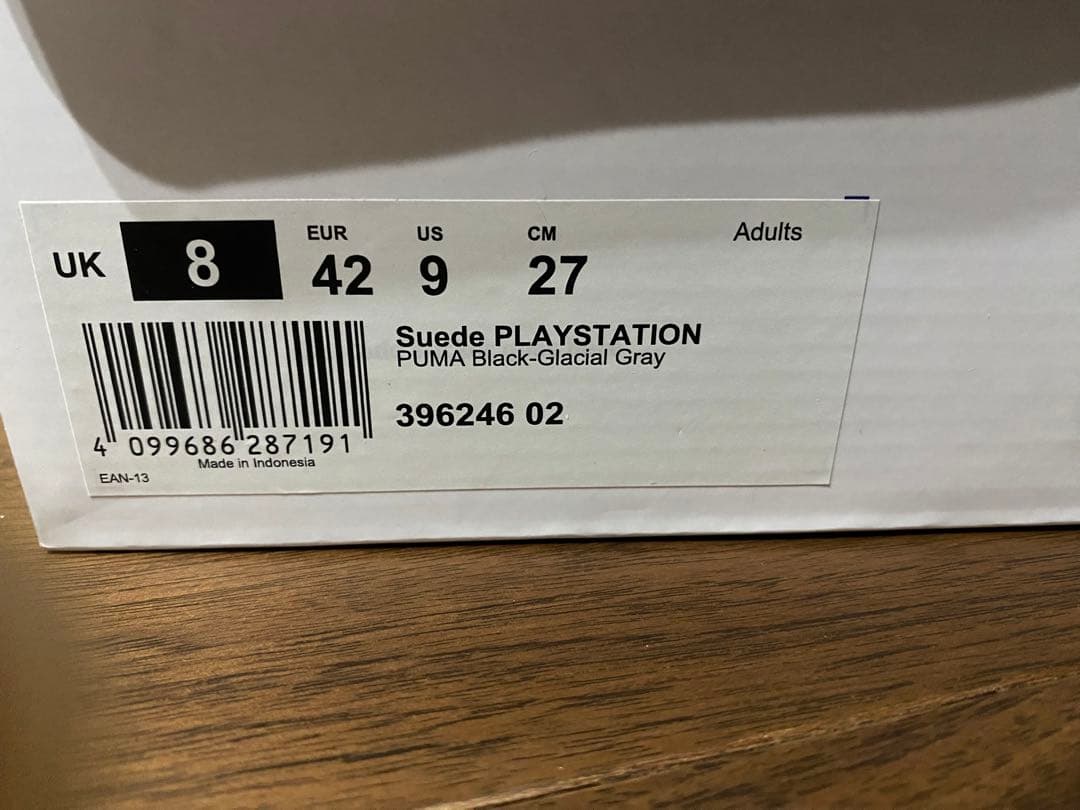 ユニセックス PUMA x PlayStation スウェード スニーカー