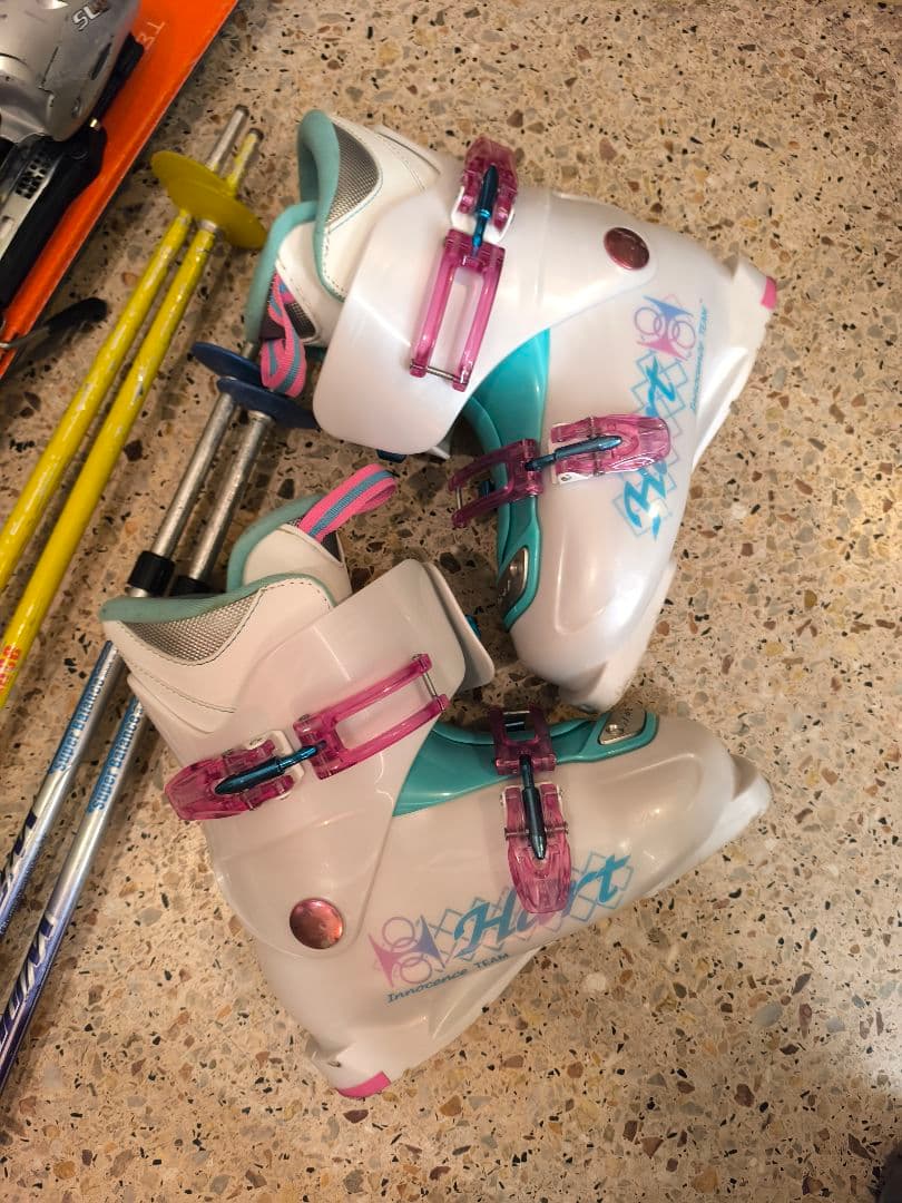 子供用　スキー板、ブーツ22㎝、ストック セット ジュニア用