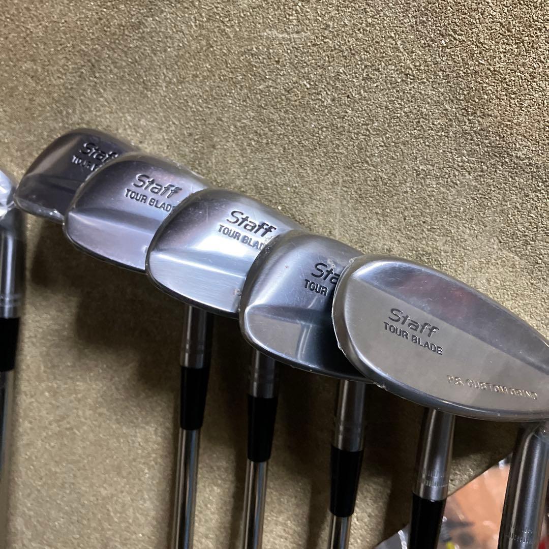 Wilson STAFF TOUR BRADE 10本 2I-9I,P,S DG