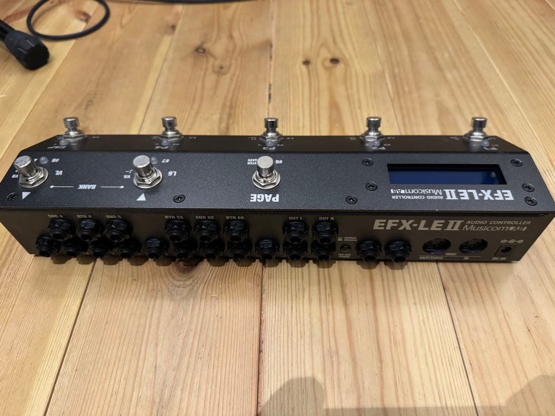 MusicomLAB EFX-LEII MIDIループスイッチャー