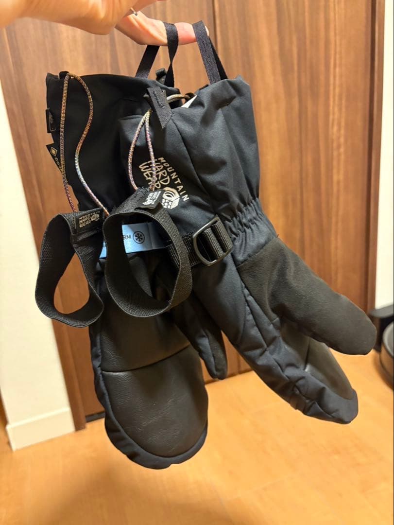 Mountain Hardwear ブラック グローブ M