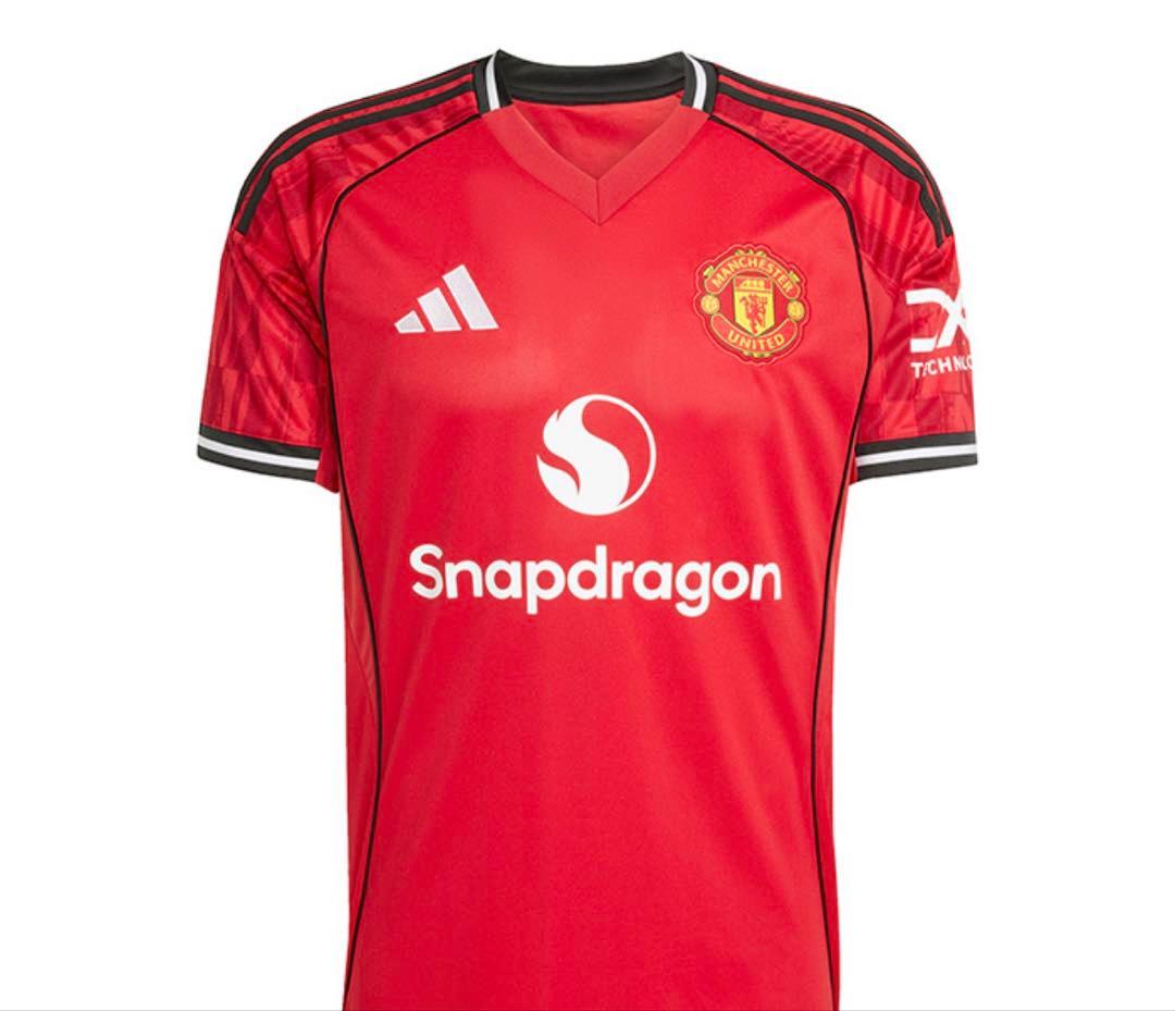 Manchester United レッドユニフォーム 2526Lサイズ