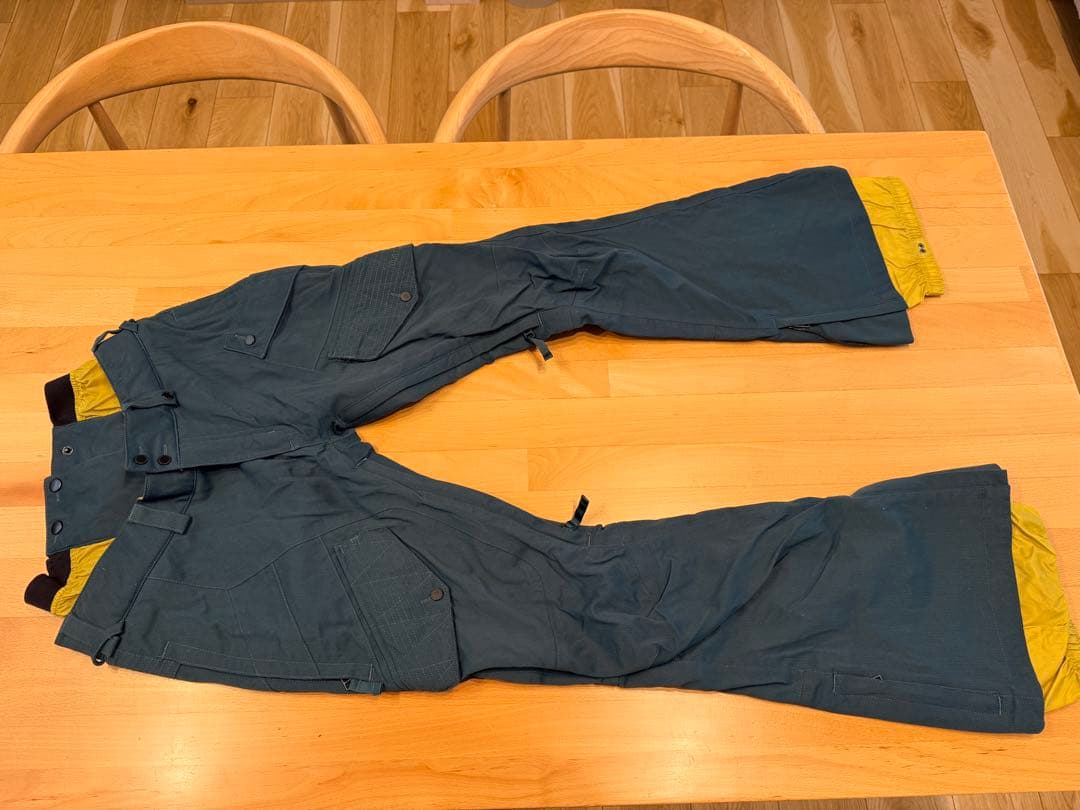 BURTON スノーボードウェア上下セットレディースSサイズ