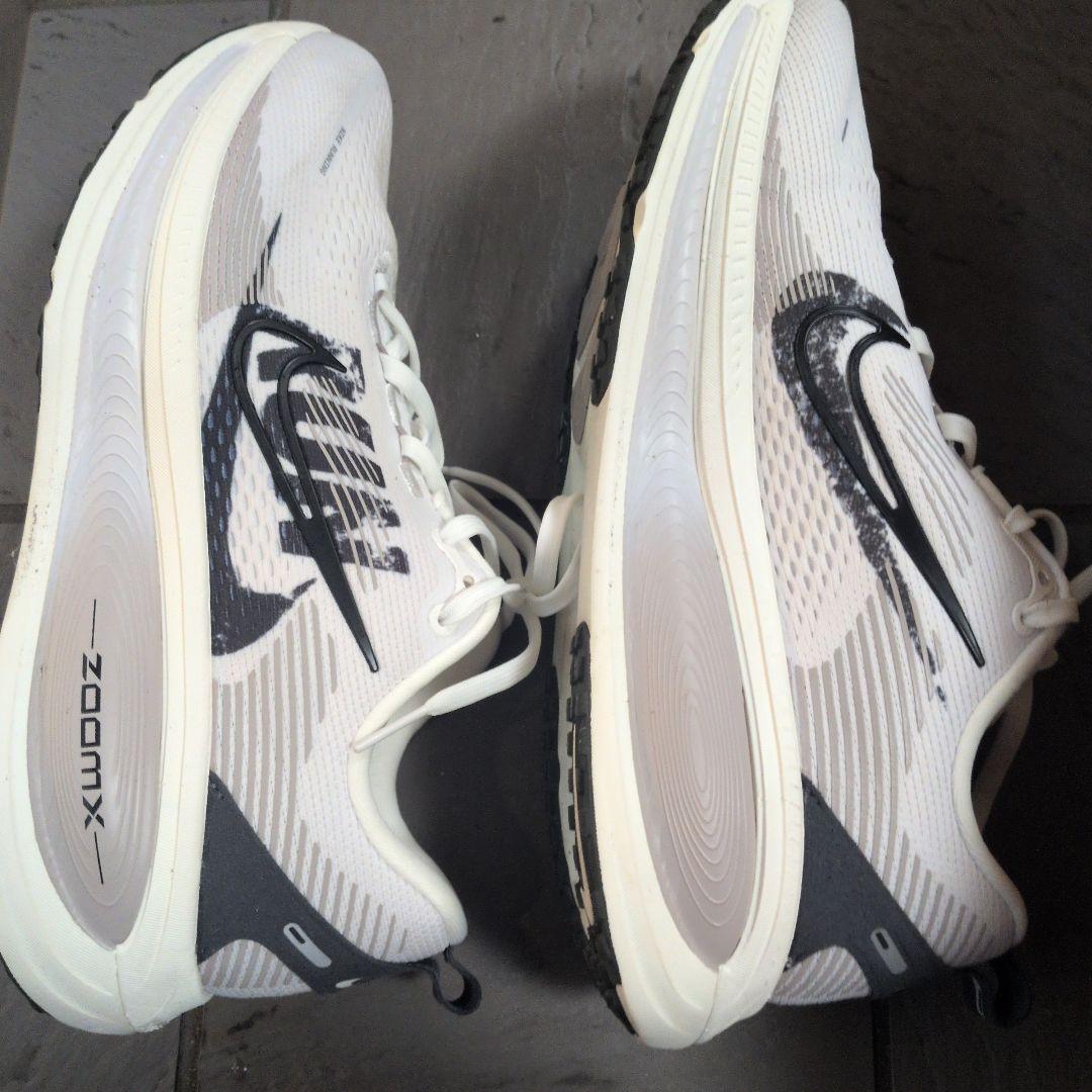Nike ボメロ 18 26.5cm
