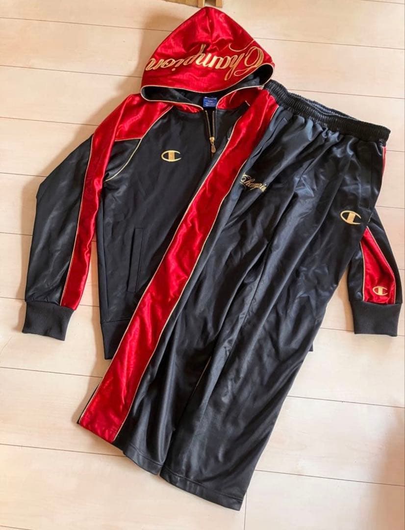 Champion ジャージ上下セット 黒と赤Lサイズ