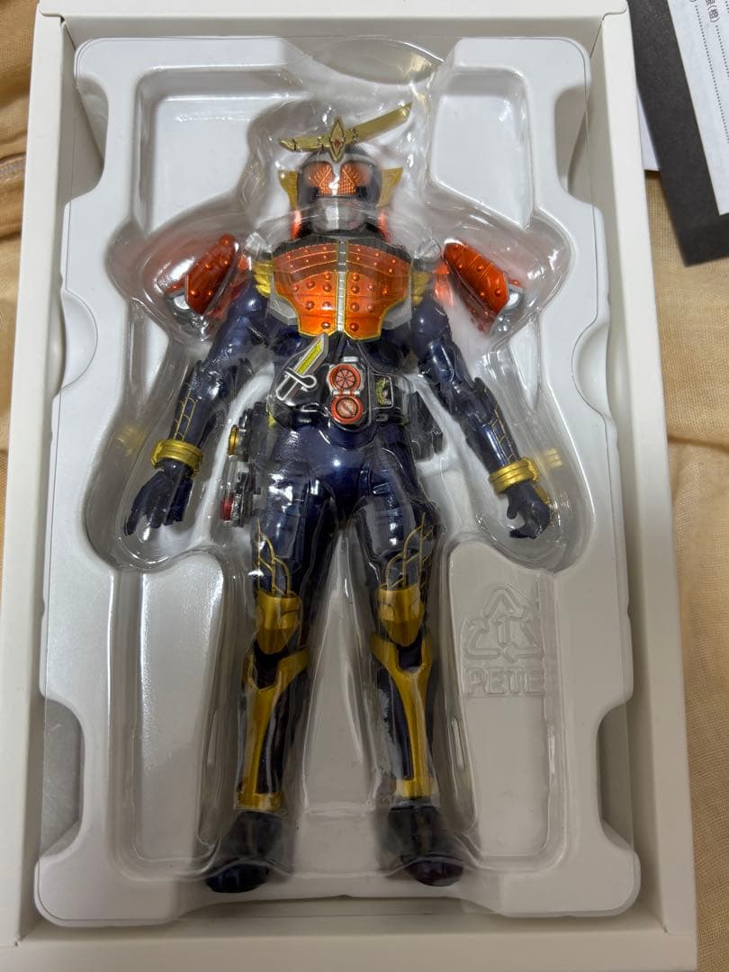 S.H.Figuarts 真骨彫製法　仮面ライダー鎧武