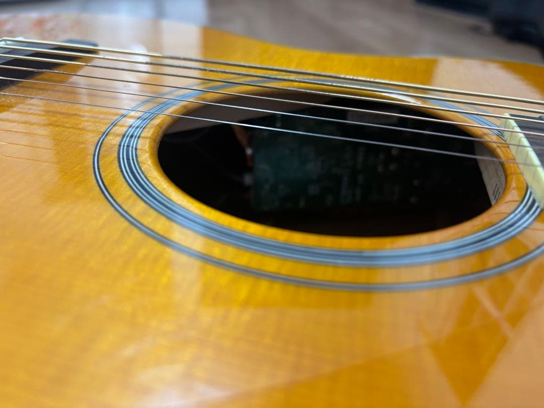 ヤマハ　Yamaha FS-TA アコースティックギター トランス　美品　発送