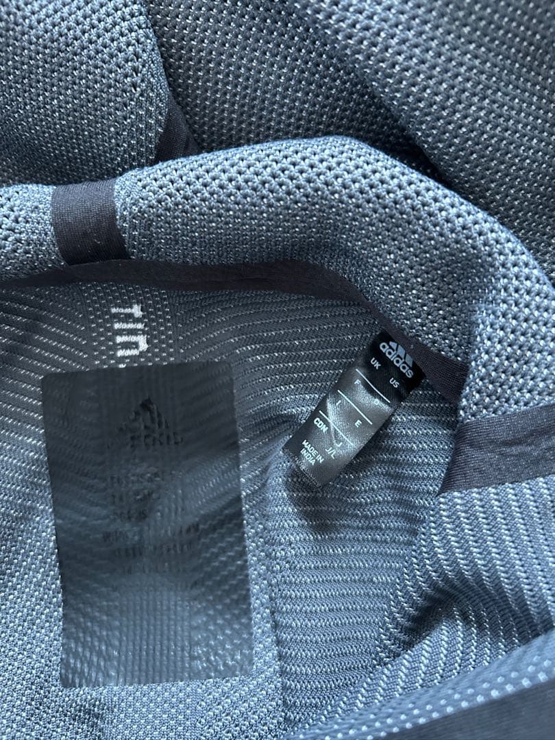 adidasジャージ　グレーホワイト　サイズL