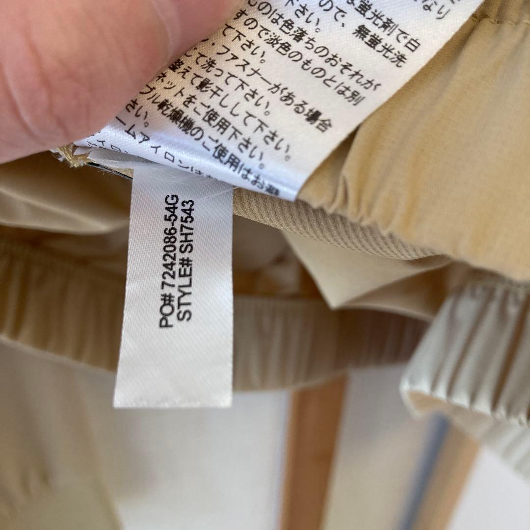 LACOSTE　ゴルフウェア　Vネックウィンドブレイカー　サイズUSのＬサイズ