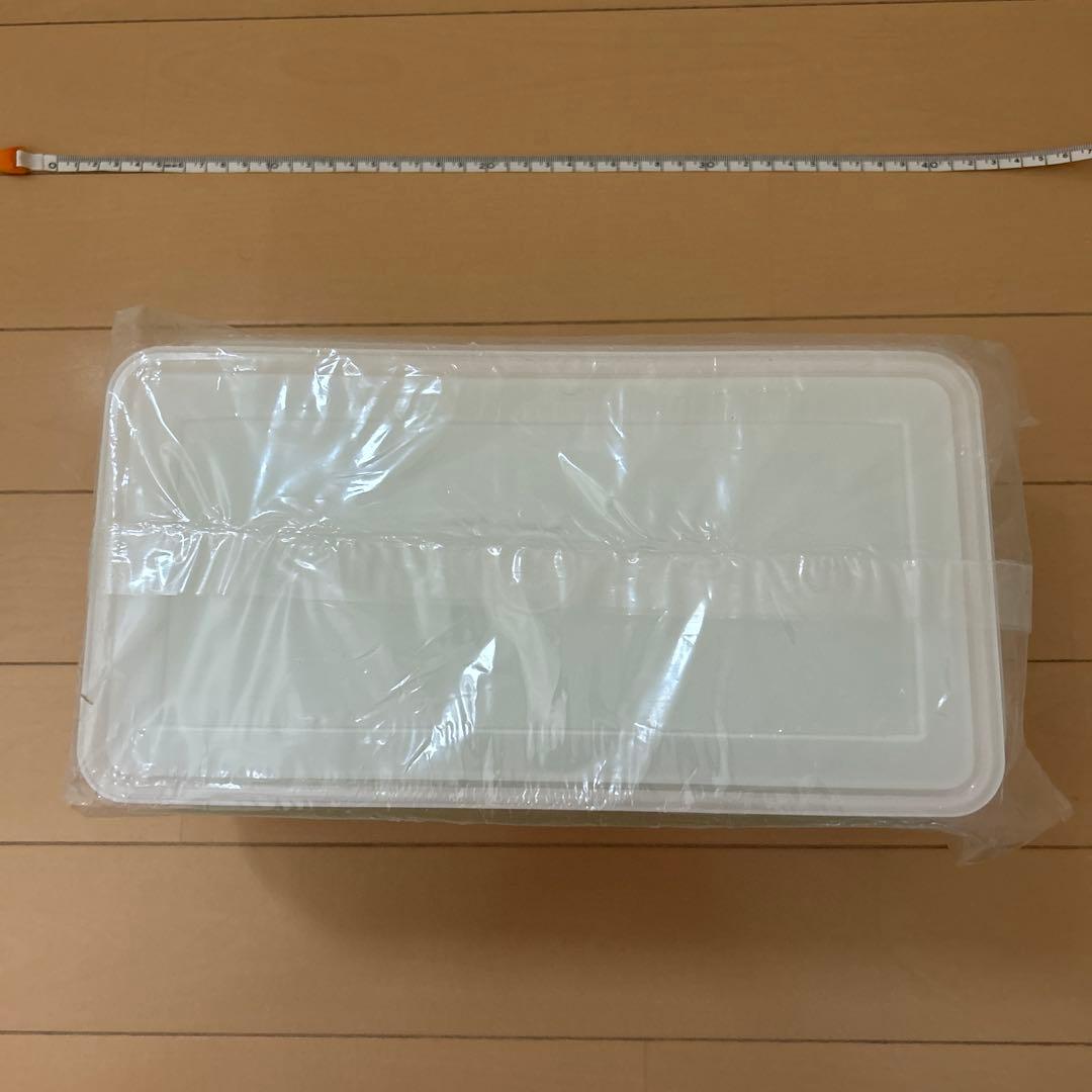 タッパーウェア四角い容器3点セット新品未使用