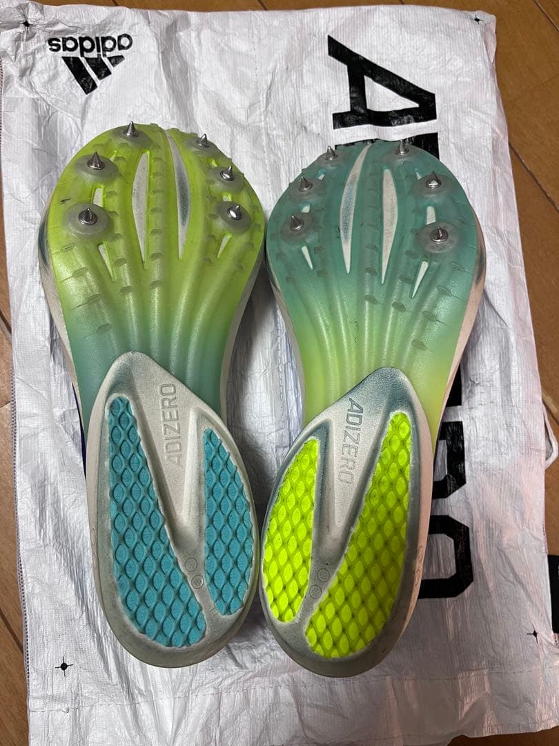 adidas アディゼロ　アバンチ2