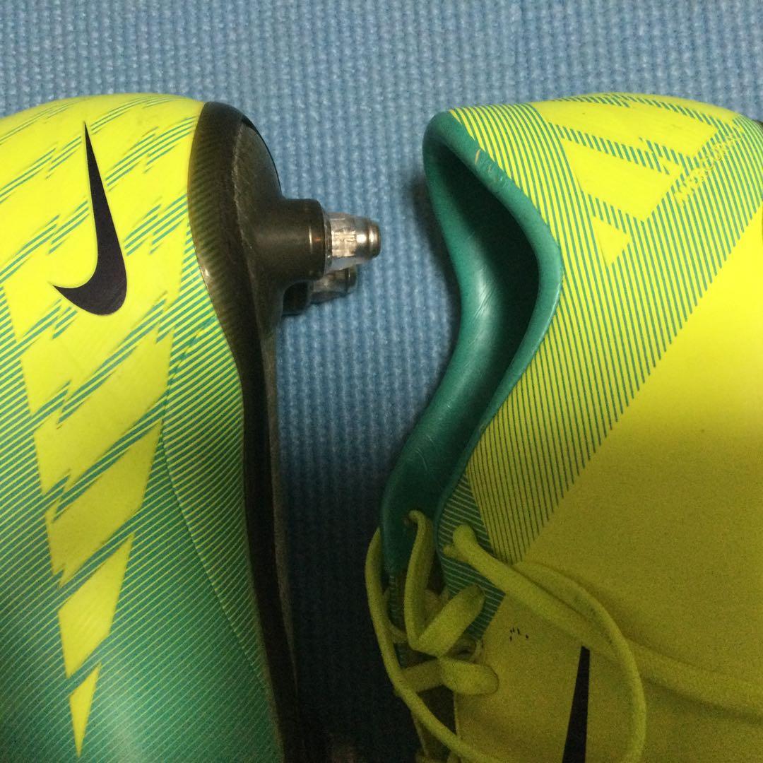 サッカースパイク　ナイキ　NIKE SG マーキュリアル　ヴェイパー
