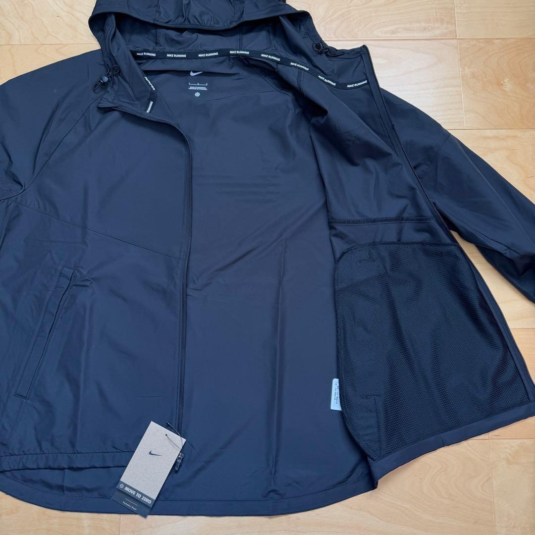 NIKEナイキ　ランニングジャケット　ウィンドブレーカー　黒　ブラック　L 新品