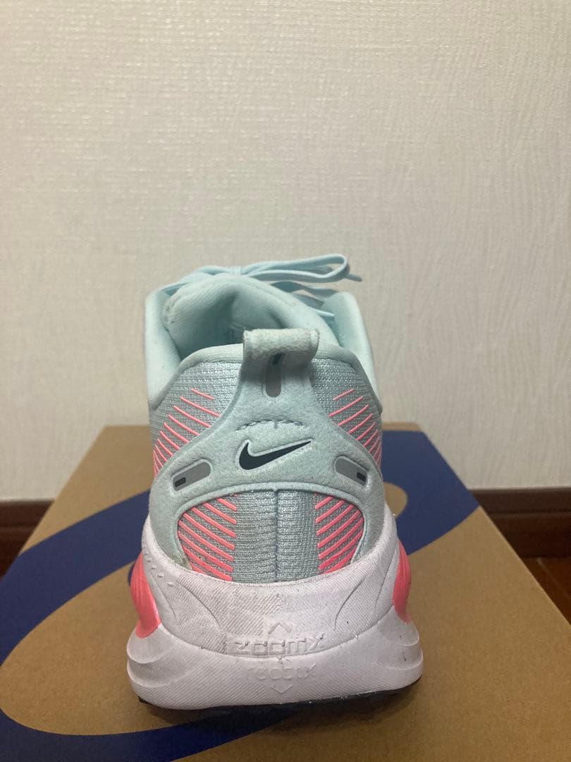 【ナイキ】NIKE ボメロ18 メンズ25.5cm