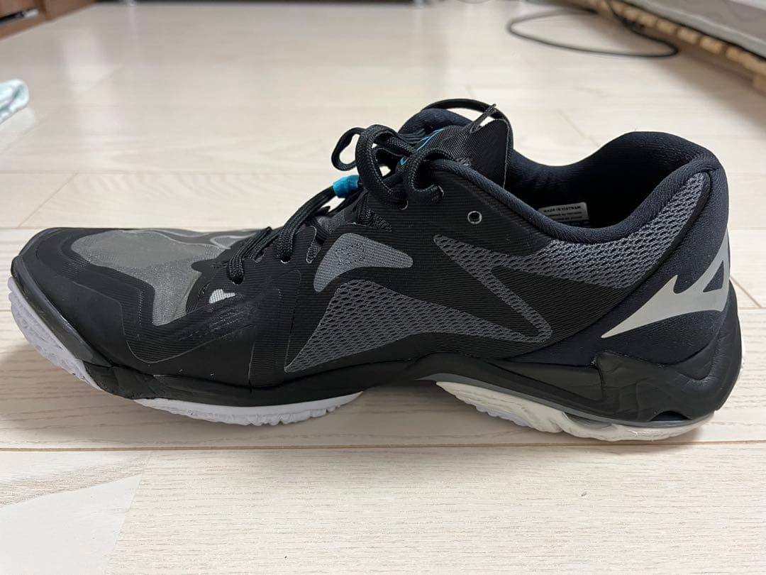 Mizuno ミズノ ウエーブライトニング Z8