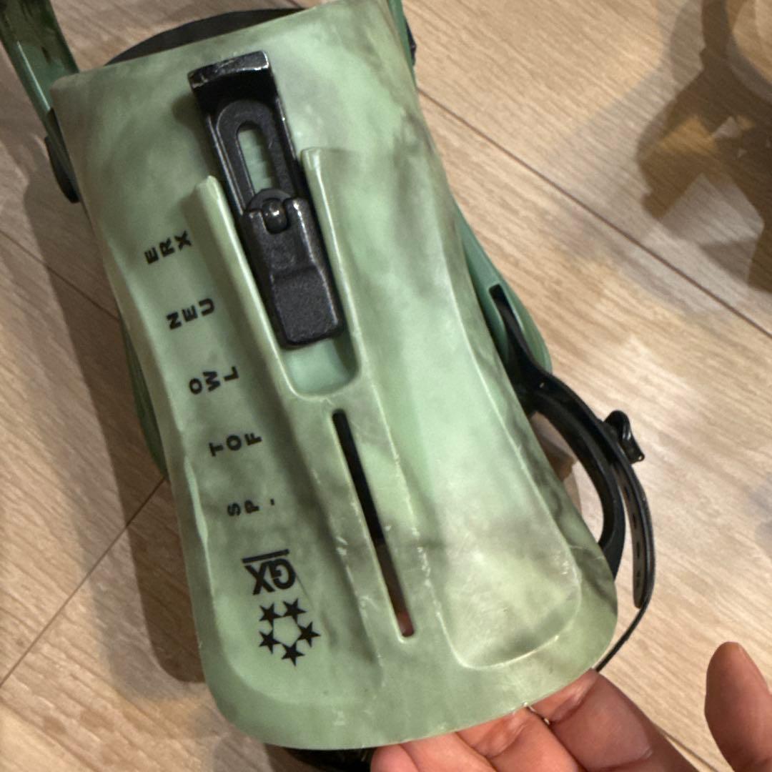 FLUX GX SMサイズ スノーボード ビンディング レディース フラックス