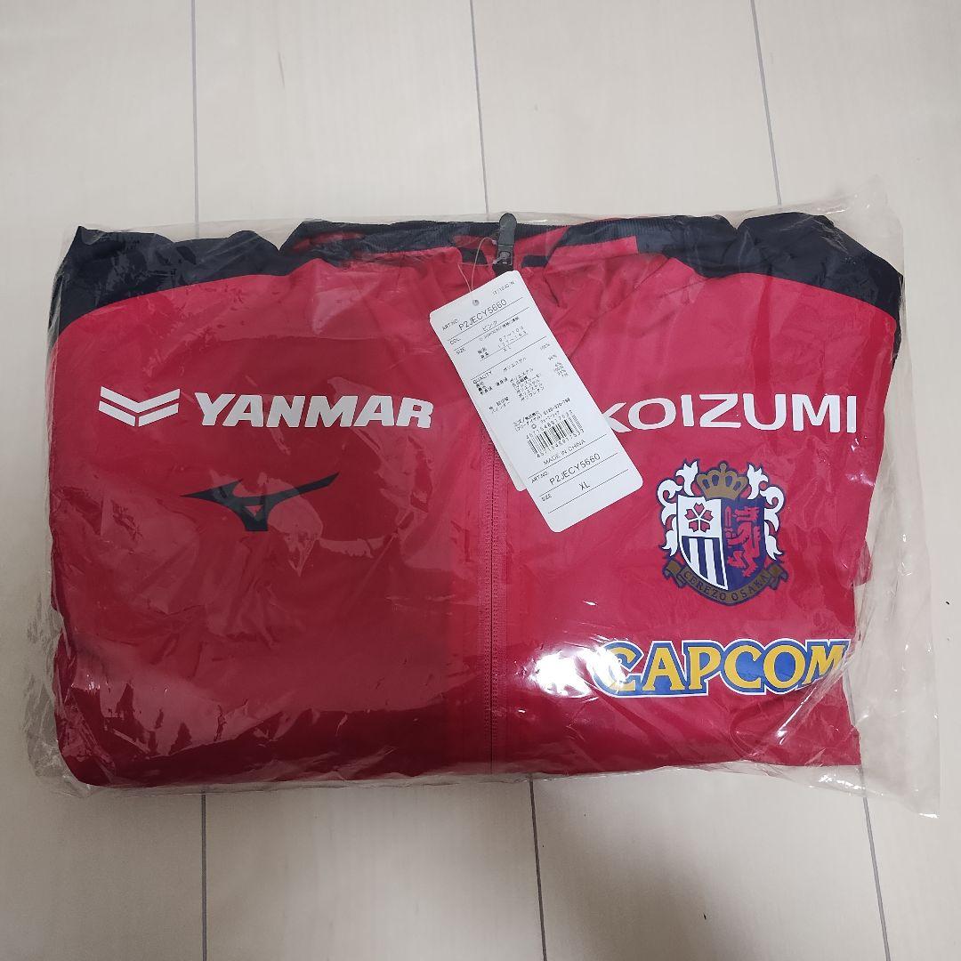 新品 セレッソ大阪2025ウォーマー ジャケット MIZUNO ＸＬサイズ