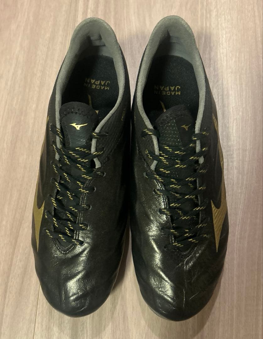 【極美品】MIZUNO REBULA 2 V1 JAPAN ミズノ サッカー