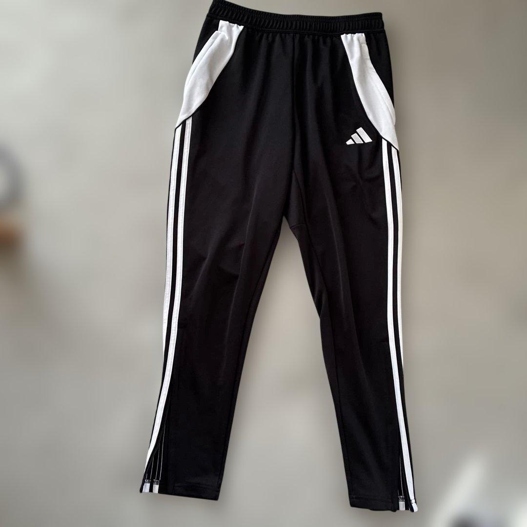 【未使用に近い】adidas ジャージ　上下　M 最終お値下げ