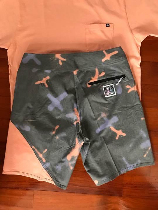 クイックシルバー サーフパンツ+Tシャツ