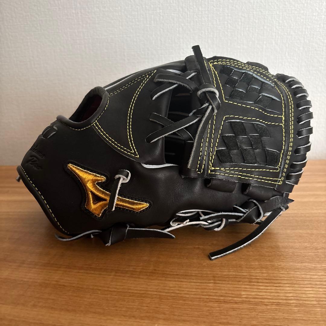 ミズノプロ　硬式用　内野　グラブ　グローブ　高校野球対応　定価62,700円