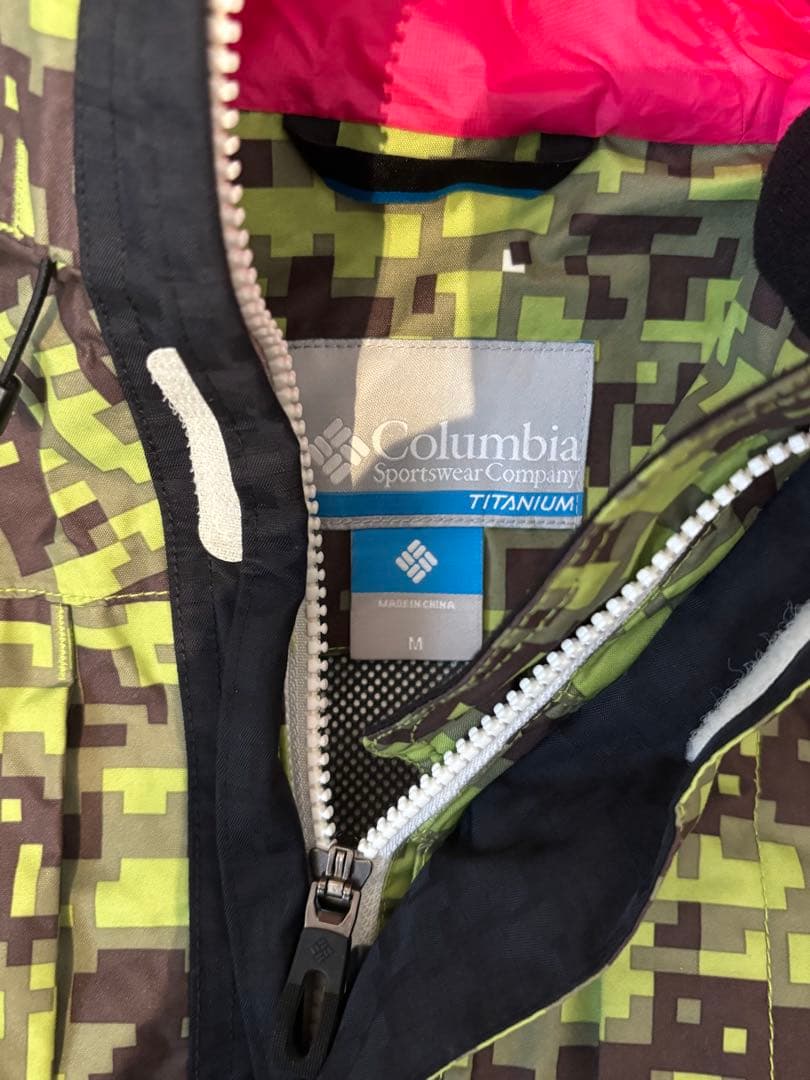 Columbia スノーボードウェア(上下セット／Mサイズ)