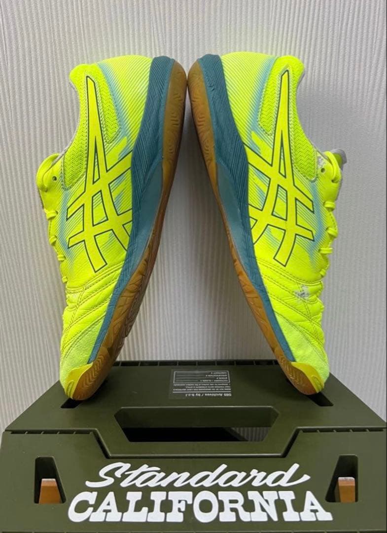 早い者勝ち⭐️asics デスタッキkff イエロー　26.5