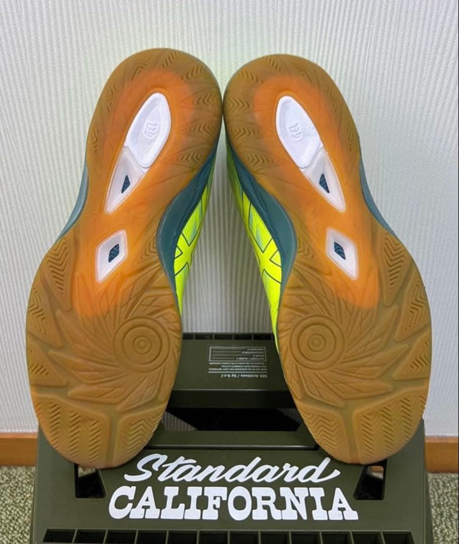 早い者勝ち⭐️asics デスタッキkff イエロー　26.5