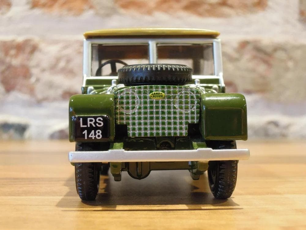 BRITAINSの高級ラインの忠実再現車 LAND ROVER　 シリーズ1
