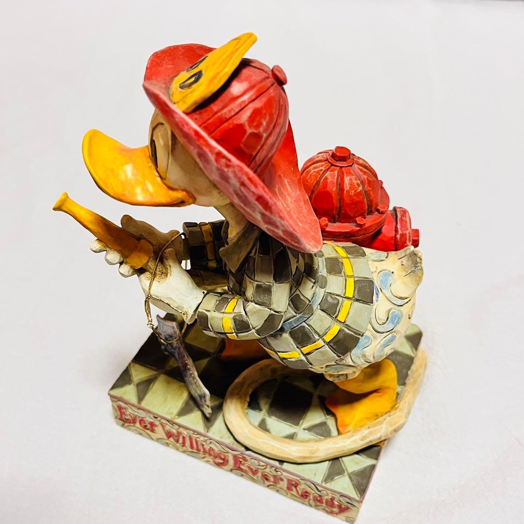ディズニー　showcase トラディション　エネスコ　フィギュア　ドナルド
