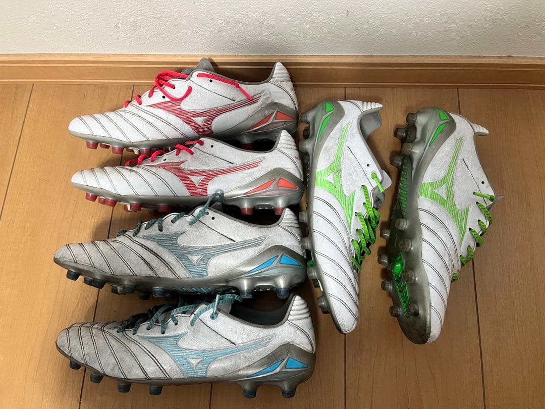Mizuno サッカースパイク　3足セット