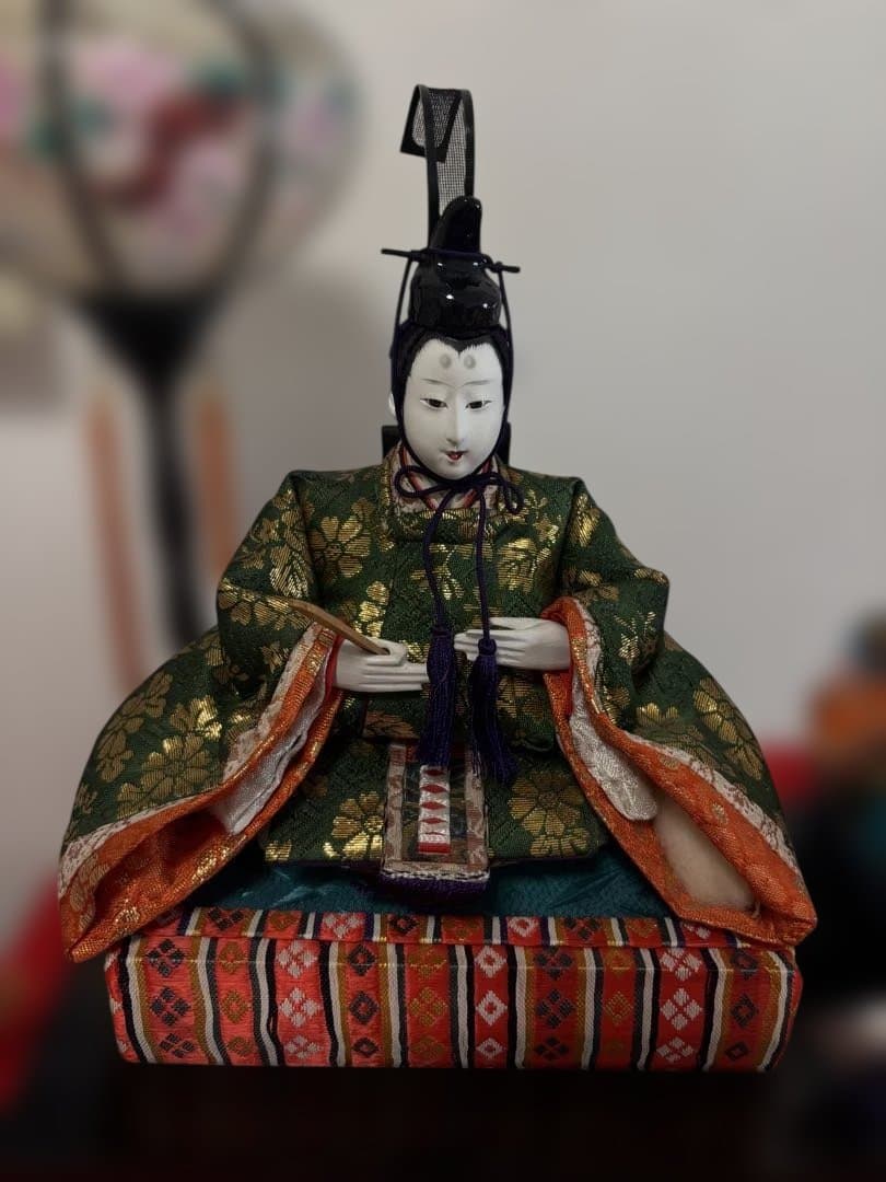 60年以上前のお雛様二段飾り