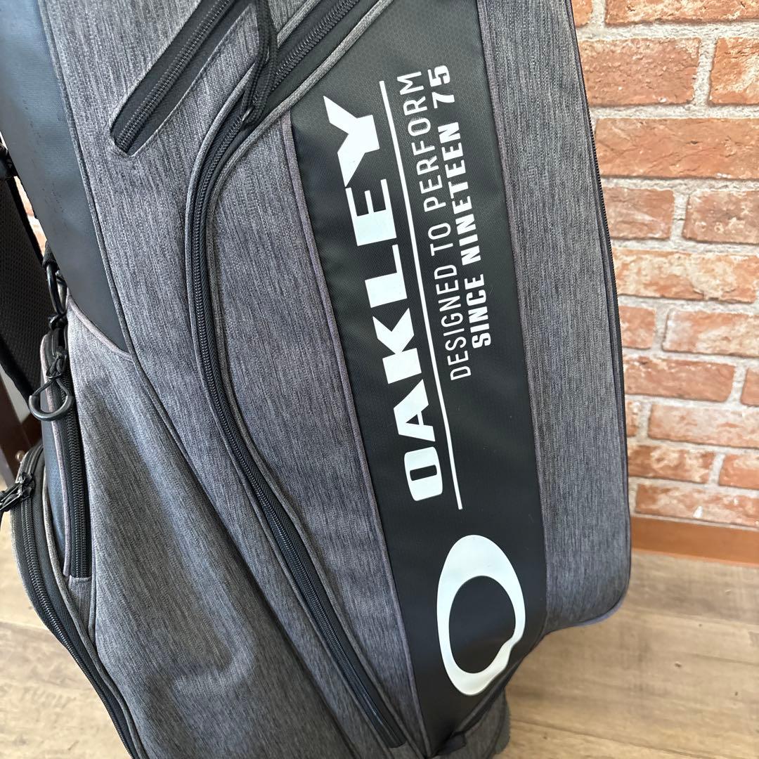 ‼️オークリー キャディバッグ グレー‼️
