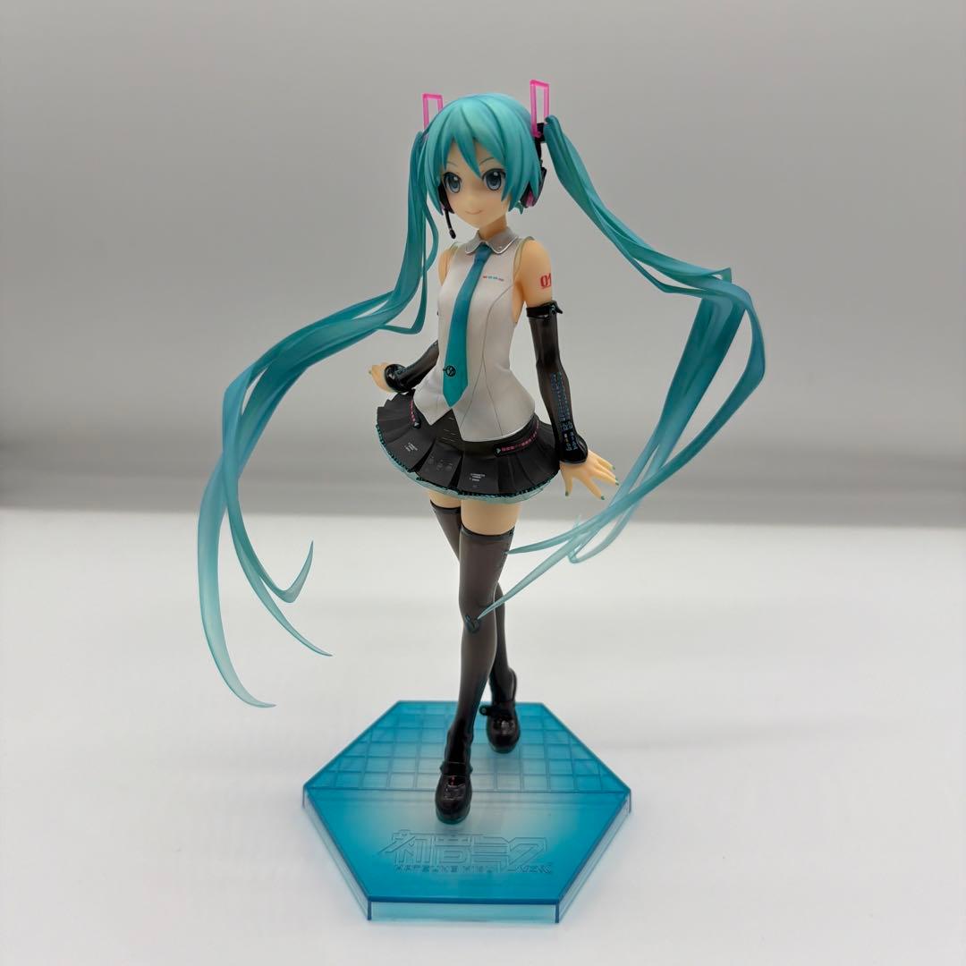 初音ミク V4X 「キャラクターボーカルシリーズ01 初音ミク」 1/8