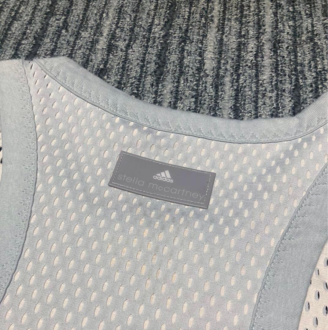 新品adidas by STELLAMcCARTNEYタンクトップ　ヨガウェア