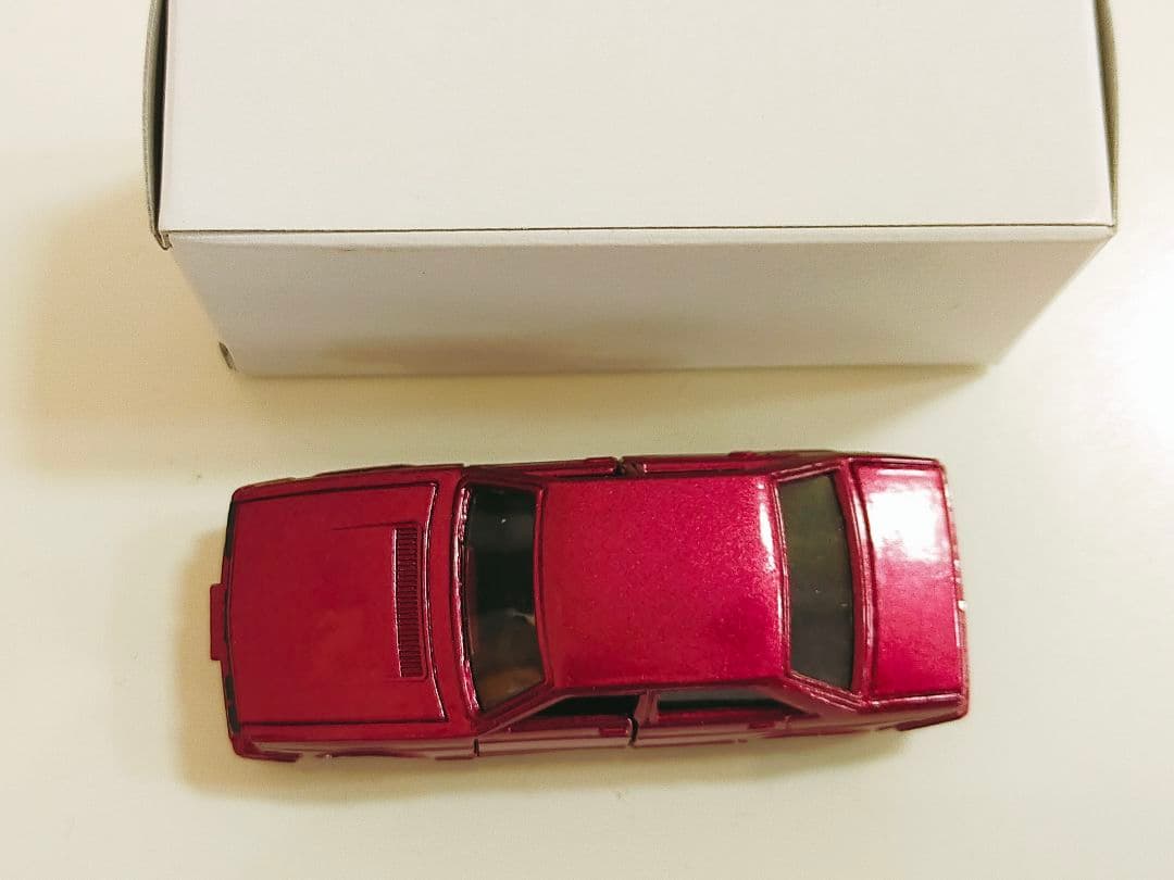 F32-2 アウディ 5000 ターボ ヨーロッパ 輸出 青箱 トミカ 日本製