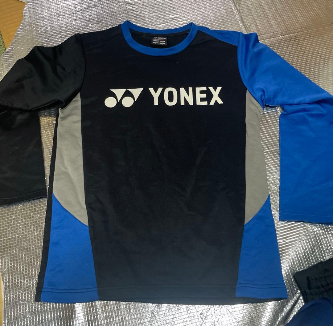 YONEX tシャツ、長袖、ロングパンツ、靴下セット