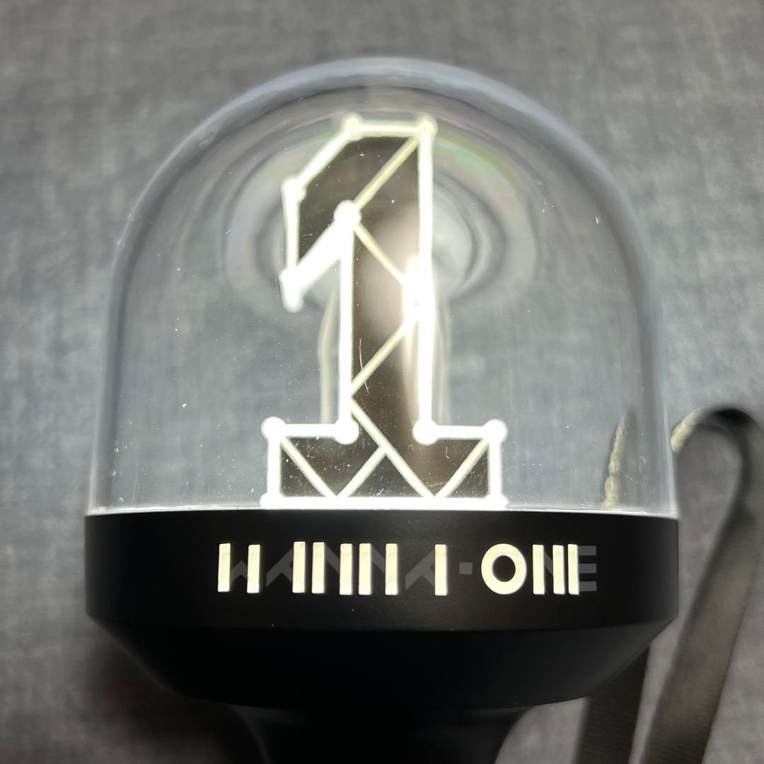 Wanna One ペンライト OFFICIAL LIGHT STICK