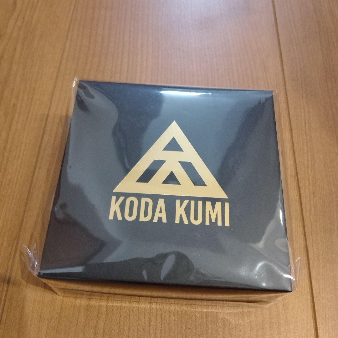倖田來未　(ブレスレット）色（ゴールド）　　 倖田組　　　（非売品）