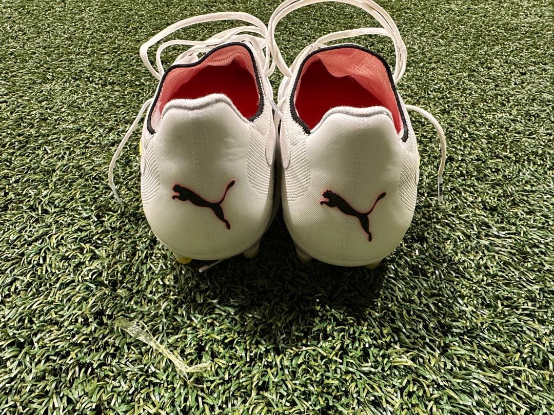 サッカースパイクプーマキング20アルティメットfg/agモデル