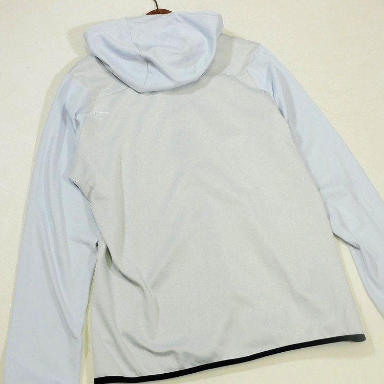 古着/美品 オークリー 白 ジップジャケットXL パンツXXL 上下セットアップ
