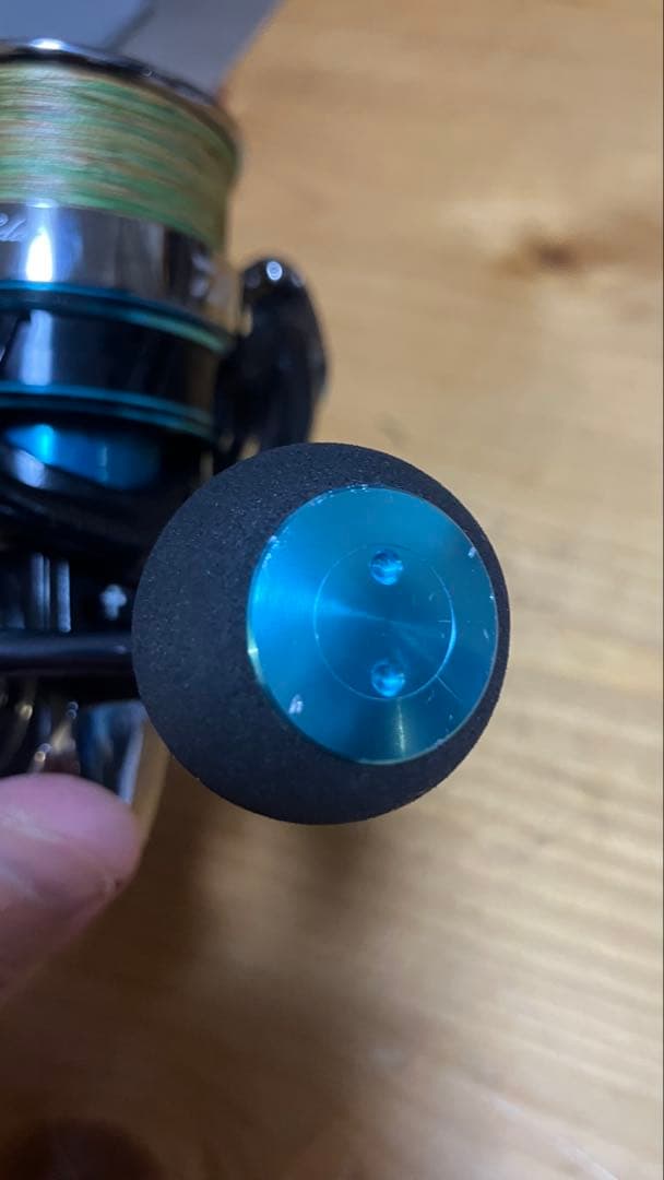 ダイワ スピニングリール エメラルダス2508PEスピニングリール　DAIWA