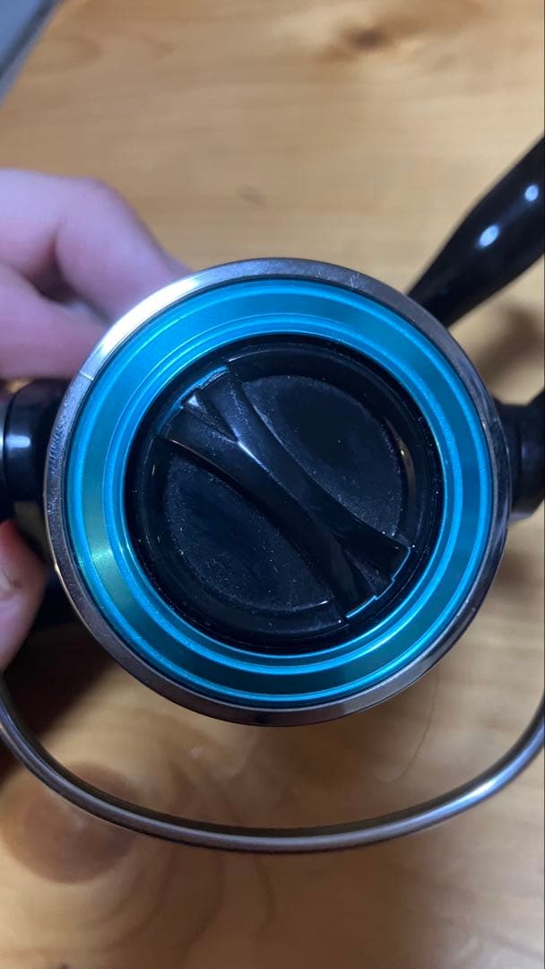 ダイワ スピニングリール エメラルダス2508PEスピニングリール　DAIWA