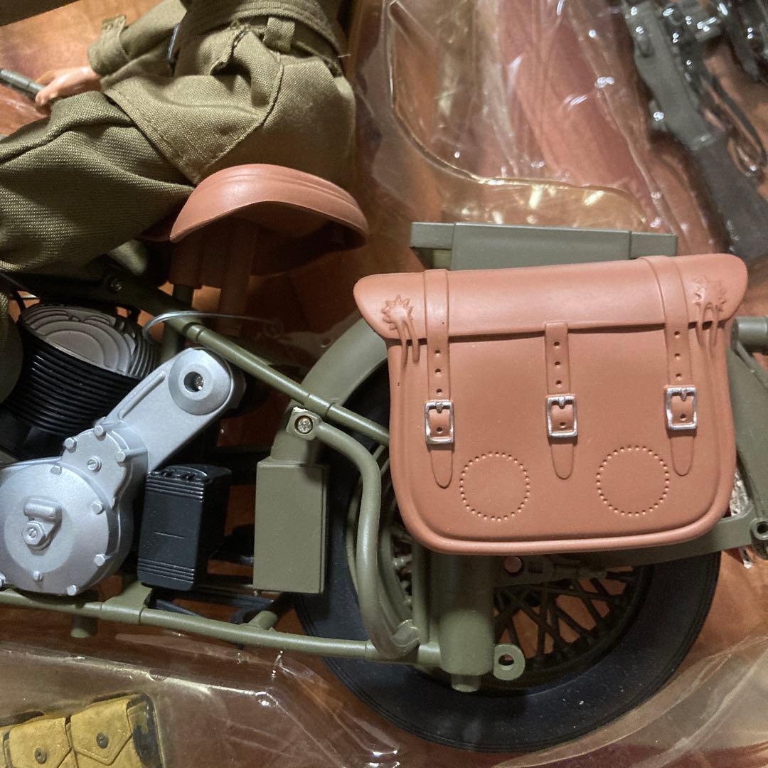 21stセンチュリートイズ製アメリカ陸軍オートバイ伝令兵&インディアン741B
