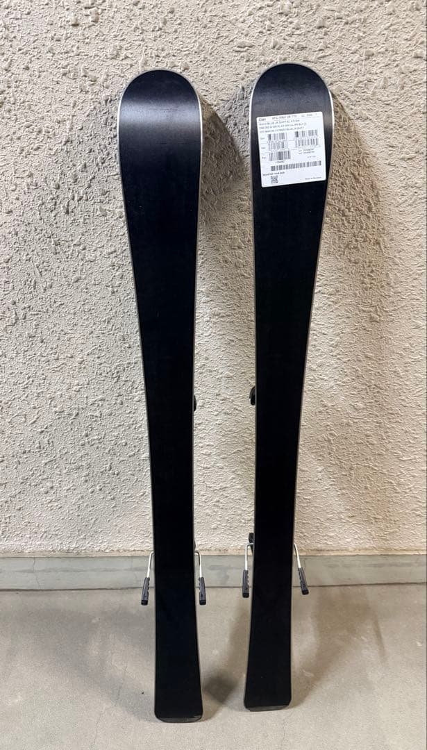 新品未使用使　Elan スキー 板 110cmぐらい　定価3万円→半額‼️
