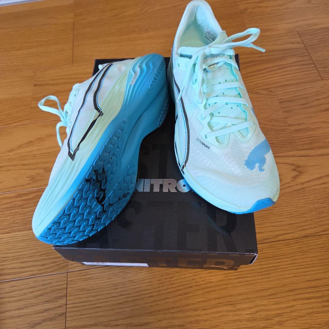PUMAディヴィエイト ニトロ エリート3 ランニングシューズ (26.5cm)