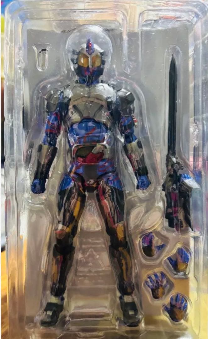 S.H.Figuarts仮面ライダーアマゾンズ『ネオ』週末価格設定終了