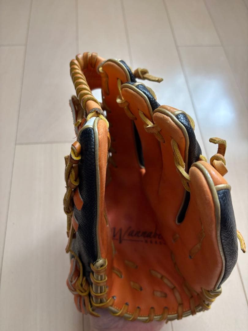 Wilson The Wannabe Hero 軟式グローブ　ウィルソン
