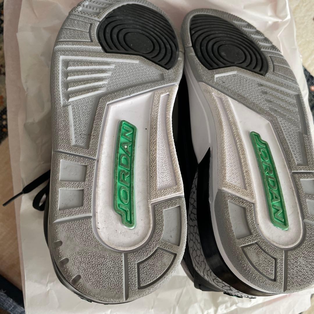ナイキエアジョーダン3レトロ Green Glow27センチ　中古　美品