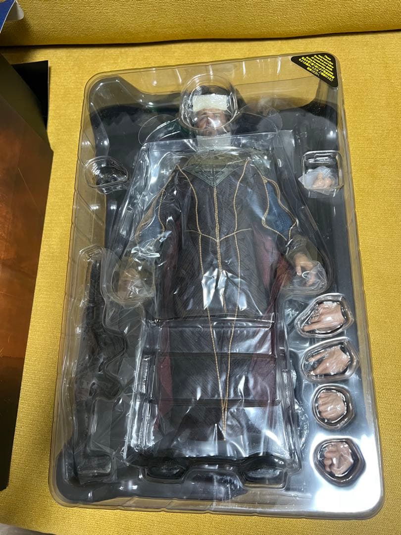 【ムービー・マスターピース】 『マン・オブ・スティール』１／６スケールフィギュア